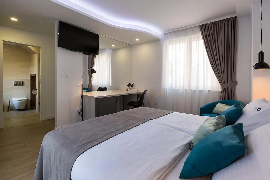 Гостевой дом The Well Luxury Rooms Задар